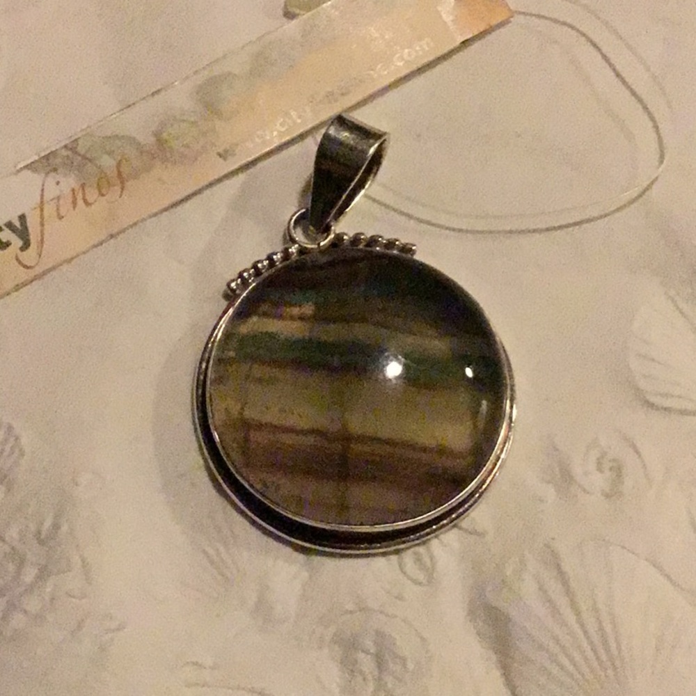 NWTS City Finds Sterling Silver Amber Pendant